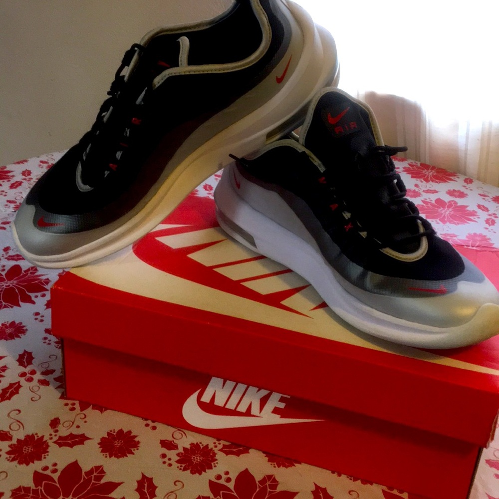 Used Nike Air Max